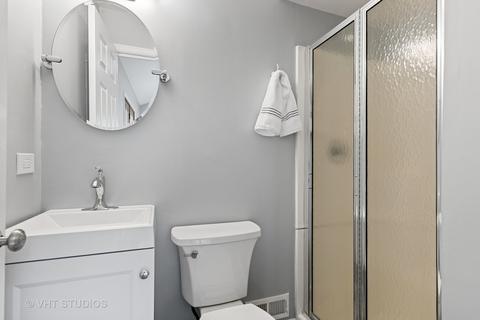 918 Wakeman Ave, Wheaton, IL 60187 photo 11