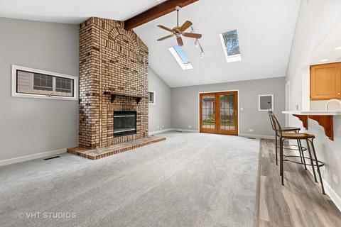 918 Wakeman Ave, Wheaton, IL 60187 photo 9
