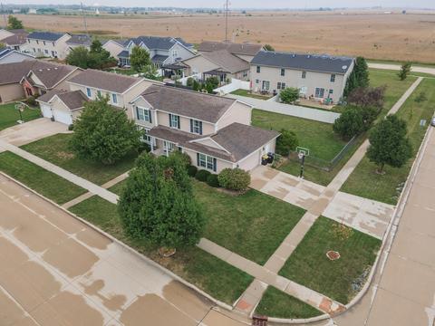 3020 Bear Claw St, Normal, IL 61761 photo 3