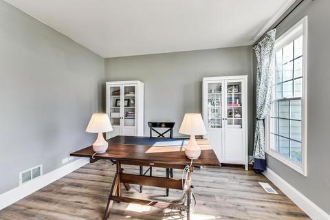 810 Pleasant St, Fox River Grove, IL 60021 photo 12