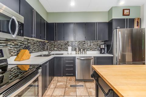 920 E Gladys Ave, Addison, IL 60101 photo 7
