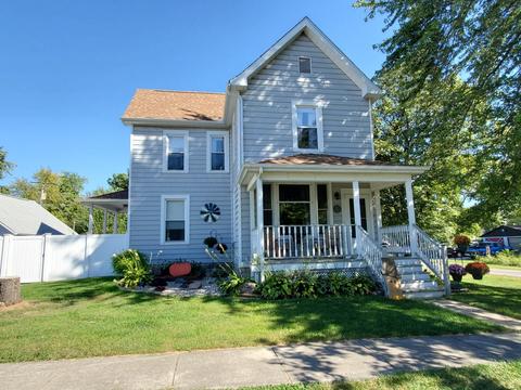 103 S 6th St, Cornell, IL 61319 photo 1