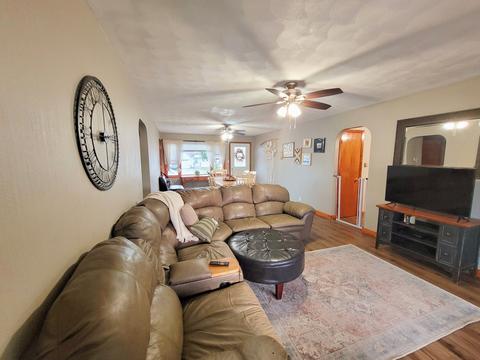 621 Genesee Ave, Morrison, IL 61270 photo 4