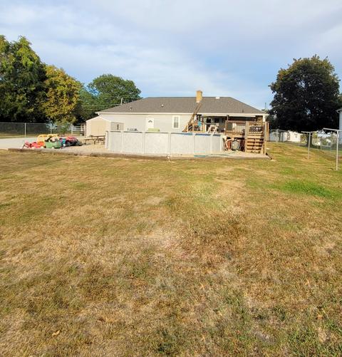 621 Genesee Ave, Morrison, IL 61270 photo 2