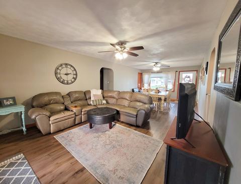 621 Genesee Ave, Morrison, IL 61270 photo 5
