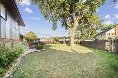 18451 Maple St, Lansing, IL 60438 photo 35