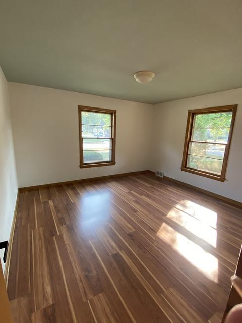 457 Preston Ave, Elgin, IL 60120 photo 11
