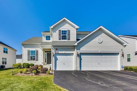 1832 Prospect Dr, Hoffman Estates, IL 60192 photo 2