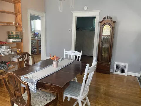 119 E 5th St, Spring Valley, IL 61362 photo 2