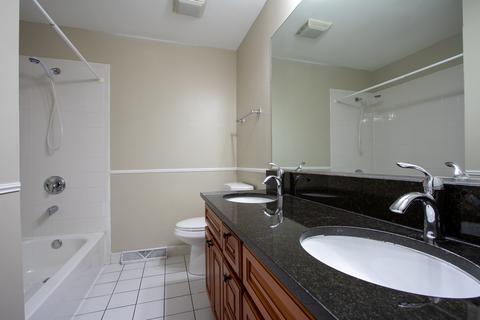 990 Harrison Ln, Hoffman Estates, IL 60192 photo 20