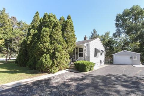 703 S Gables Blvd, Wheaton, IL 60189 photo 1