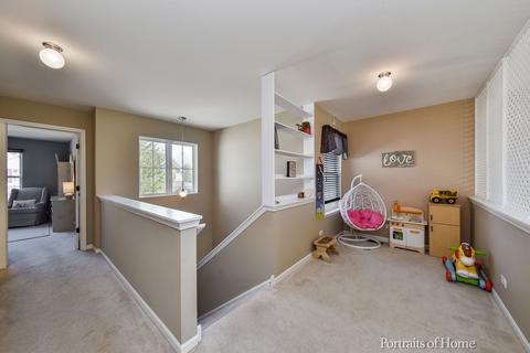 422 Acushnet St, Elgin, IL 60124 photo 8