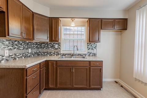 14826 Champlain Ave, Dolton, IL 60419 photo 18