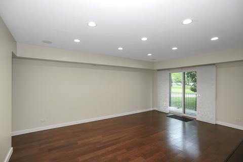 1430 Sandstone Dr #116, Wheeling, IL 60090 photo 5