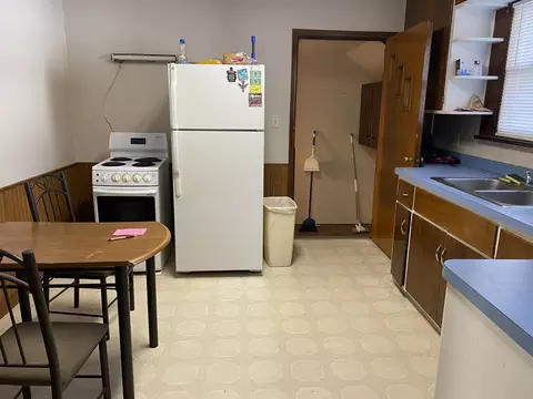 228 W 2nd Pl, Spring Valley, IL 61362 photo 3