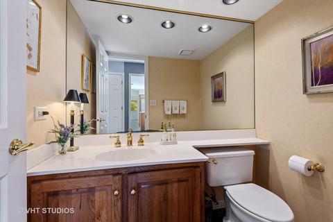 811 Becker Rd, Glenview, IL 60025 photo 9