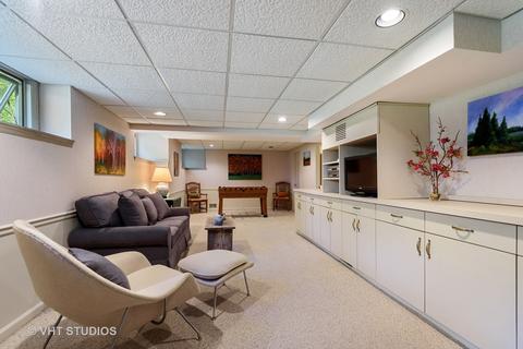 811 Becker Rd, Glenview, IL 60025 photo 19
