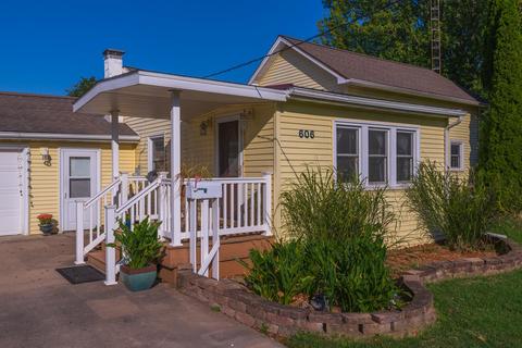 606 S Main St, Long Point, IL 61333 photo 5