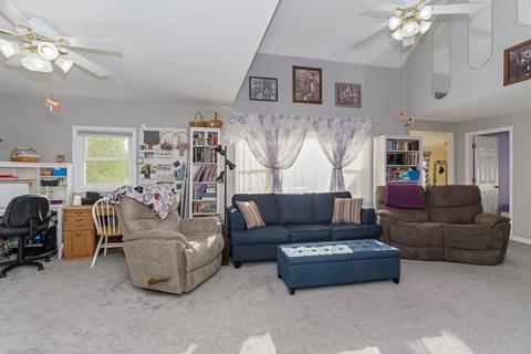 606 S Main St, Long Point, IL 61333 photo 14