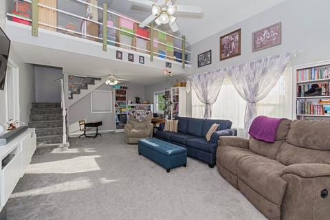 606 S Main St, Long Point, IL 61333 photo 9