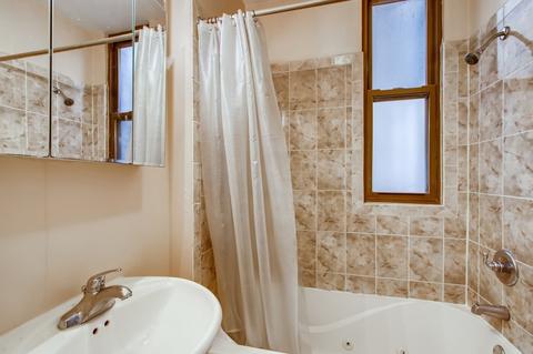 4943 S Champlain Ave, Chicago, IL 60615 photo 11