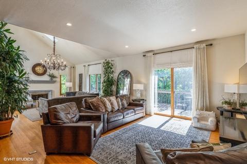 1155 Harmon Blvd, Hoffman Estates, IL 60169 photo 9