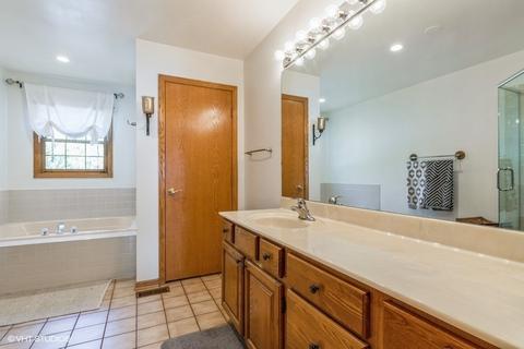 1155 Harmon Blvd, Hoffman Estates, IL 60169 photo 20