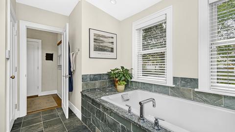 2128 Maple Ave, Evanston, IL 60201 photo 19