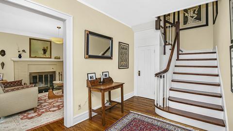2128 Maple Ave, Evanston, IL 60201 photo 2