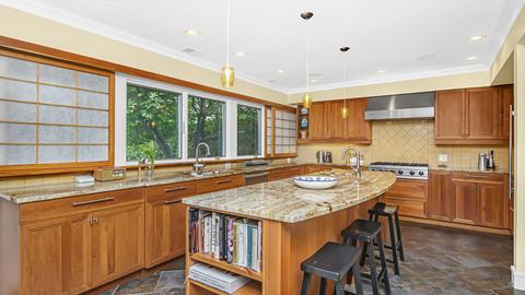2128 Maple Ave, Evanston, IL 60201 photo 9