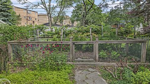 2128 Maple Ave, Evanston, IL 60201 photo 32