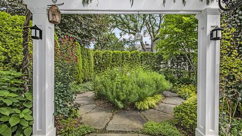 2128 Maple Ave, Evanston, IL 60201 photo 29