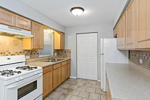 527 Monroe St, Dolton, IL 60419 photo 7