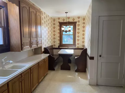 1510 7th St, Peru, IL 61354 photo 5