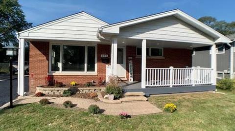 306 E Maple Ave, Roselle, IL 60172 photo 1