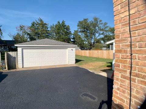 306 E Maple Ave, Roselle, IL 60172 photo 14