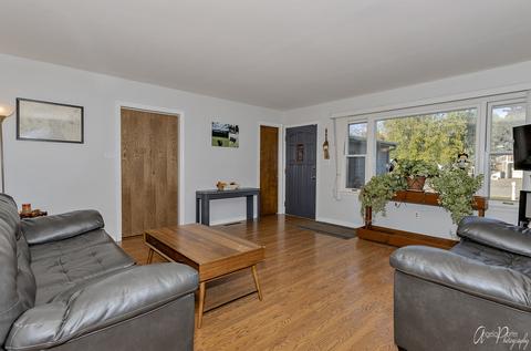 2927 Stilling Blvd, Mchenry, IL 60050 photo 3
