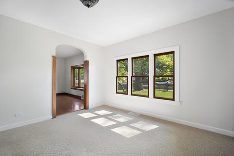 990 Rose Ave, Des Plaines, IL 60016 photo 16