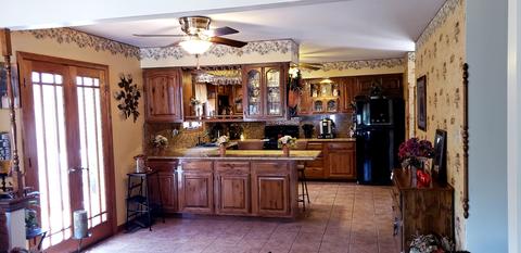 2079 W Potawatomie Trl, Kankakee, IL 60901 photo 7