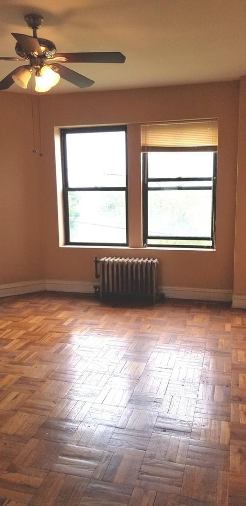 2860 E 76th St #4C, Chicago, IL 60649 photo 6
