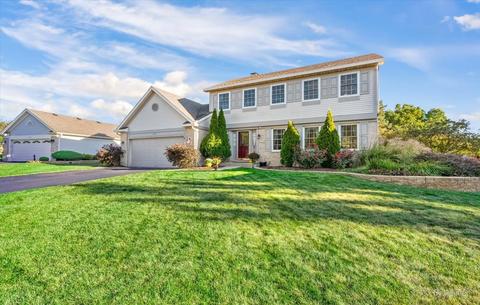 1353 Paddock Pl, Bartlett, IL 60103 photo 2