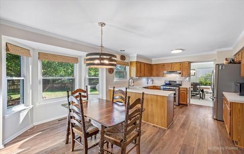1353 Paddock Pl, Bartlett, IL 60103 photo 19
