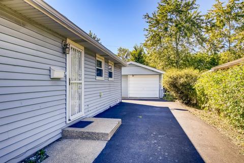16344 Justine St, Markham, IL 60428 photo 2