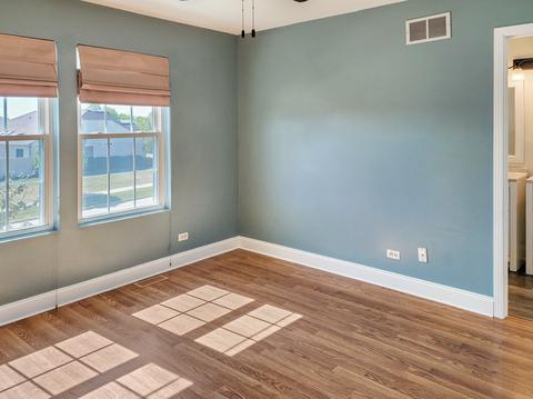1015 Willow Bay, Elgin, IL 60123 photo 11