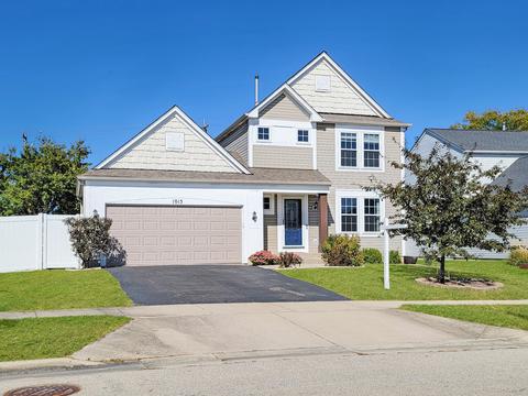 1015 Willow Bay, Elgin, IL 60123 photo 1