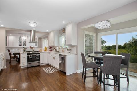 259 Windsor Dr, Bartlett, IL 60103 photo 7