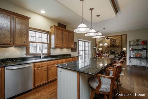 1290 Keim Trl, Bartlett, IL 60103 photo 11