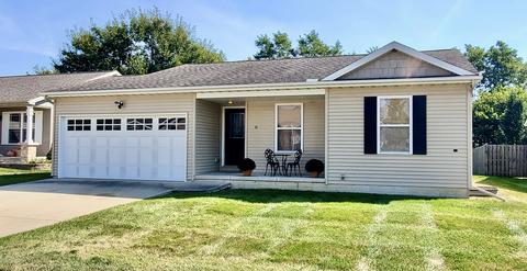 8 Winding Way, Bloomington, IL 61704 photo 1
