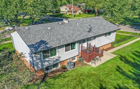 1287 Blackhawk Dr, Elgin, IL 60120 photo 35