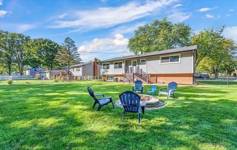 1287 Blackhawk Dr, Elgin, IL 60120 photo 30